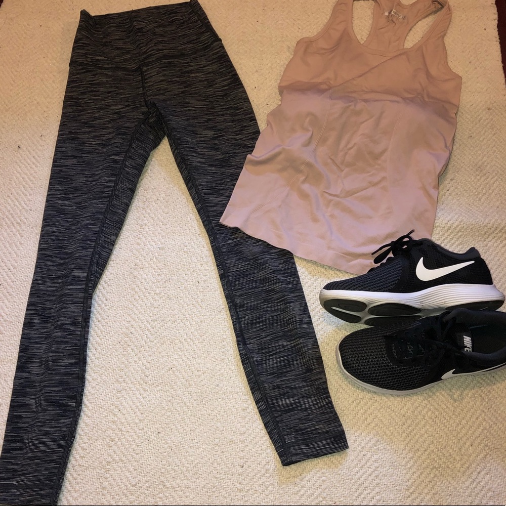 Lululemon authentic size 2 gray highwaist legging